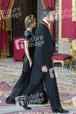 Spanish Royals und Präsidentin Bachelet beim Empfang zum Gala Dinner, Madrid