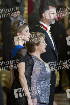 Spanish Royals und Präsidentin Bachelet beim Empfang zum Gala Dinner, Madrid