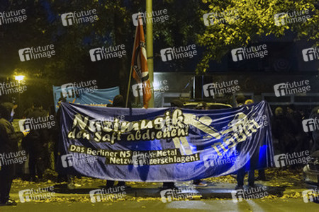 Kundgebung gegen Naziversand, Berlin