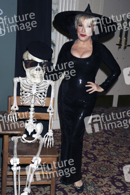 Hulaween Gala 2014, New York