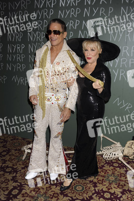 Hulaween Gala 2014, New York