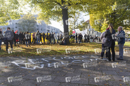 Demos an geplantem Flüchtlingsheim, Berlin