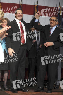 Andrew M. Cuomo zu Gouverneur wiedergewählt, New York