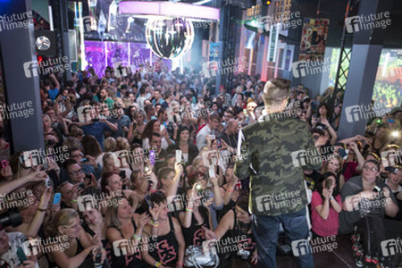 Eloy de Jong bei der Feel the 90's Party, Erfurt