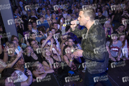 Eloy de Jong bei der Feel the 90's Party, Erfurt