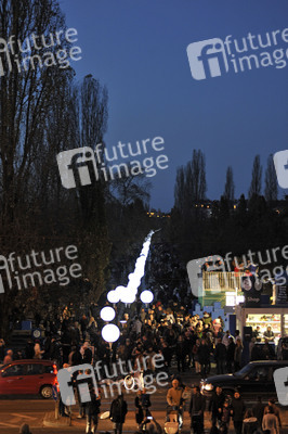 Lichtmauer aus Ballons, Berlin