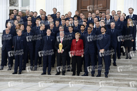 Verleihung des Silbernen Lorbeerblattes an die deutsche Fußball-Nationalmannschaft, Berlin