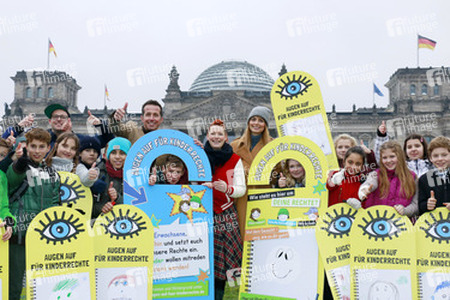 Aktion 'Augen auf für Kinderrechte', Berlin