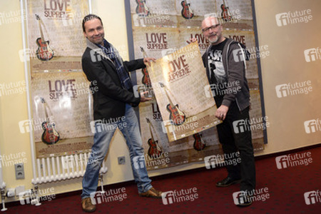 'Love Supreme - Sechs Saiten und ein Brett' Premiere, Hannover