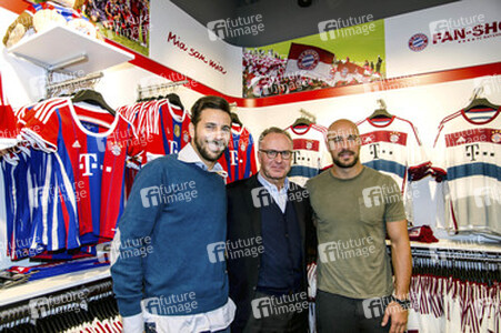 FC Bayern München Fan Shop Opening, Berlin