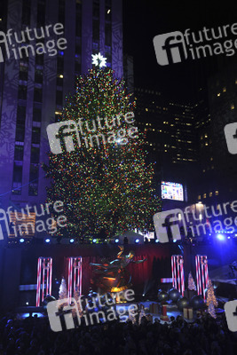 82. Rockefeller Christmas Tree Lighting Ceremony, New York