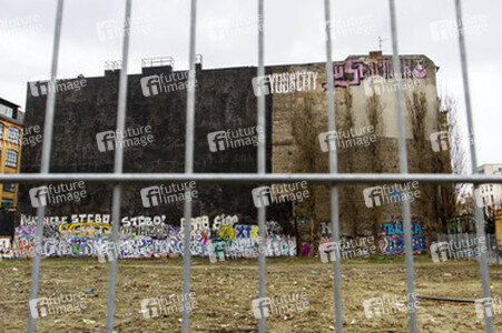 Cuvry-Brache Graffiti, Berlin