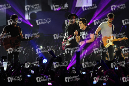 Los 40 Principales Awards 2014, Madrid