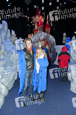 'Liv und Maddie' Cast beim Queen Mary's Chill, Long Beach