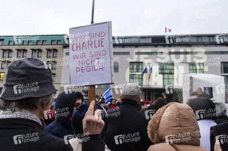 Mahnwache für die Pariser Terroropfer, Berlin