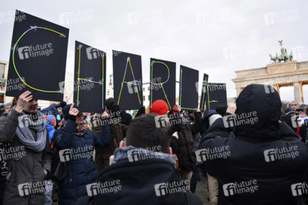 Mahnwache für die Pariser Terroropfer, Berlin