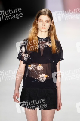 Charlotte Ronson Fashion Show, Berlin Fashion Week Autumn/Winter 2015