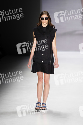 Charlotte Ronson Fashion Show, Berlin Fashion Week Autumn/Winter 2015