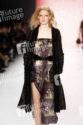Anja Gockel Fashion Show, Berlin Fashion Week Autumn/Winter 2015