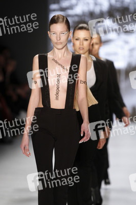 It's Showtime Maybelline New York 100th Anniversary Show, Berlin Fashion Week Autumn/Winter 2015