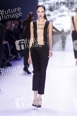 It's Showtime Maybelline New York 100th Anniversary Show, Berlin Fashion Week Autumn/Winter 2015