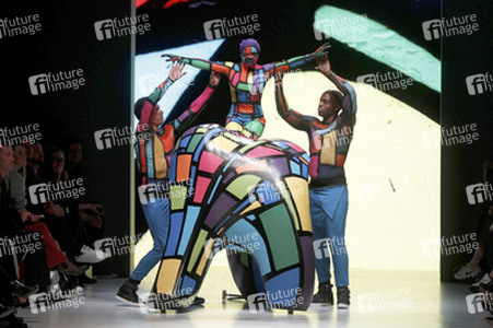 It's Showtime Maybelline New York 100th Anniversary Show, Berlin Fashion Week Autumn/Winter 2015