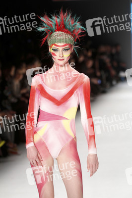 It's Showtime Maybelline New York 100th Anniversary Show, Berlin Fashion Week Autumn/Winter 2015