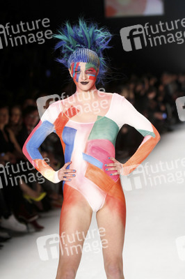 It's Showtime Maybelline New York 100th Anniversary Show, Berlin Fashion Week Autumn/Winter 2015