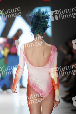 It's Showtime Maybelline New York 100th Anniversary Show, Berlin Fashion Week Autumn/Winter 2015