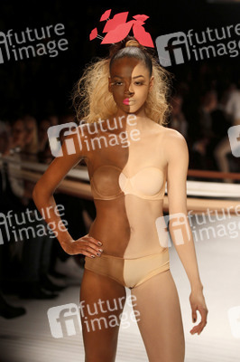 It's Showtime Maybelline New York 100th Anniversary Show, Berlin Fashion Week Autumn/Winter 2015