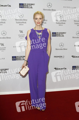 It's Showtime Maybelline New York 100th Anniversary Show, Berlin Fashion Week Autumn/Winter 2015