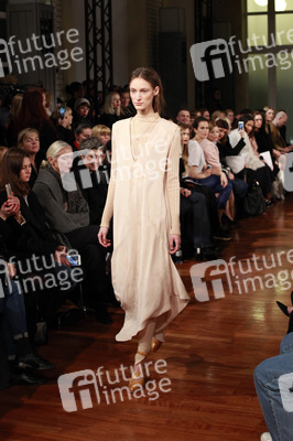 Malaikaraiss Fashion Show, Berlin Fashion Week Autumn/Winter 2015