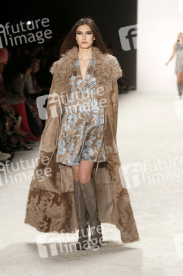 Riani Fashion Show, Berlin Fashion Week Autumn/Winter 2015