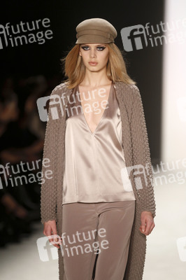 Riani Fashion Show, Berlin Fashion Week Autumn/Winter 2015
