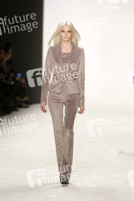 Riani Fashion Show, Berlin Fashion Week Autumn/Winter 2015