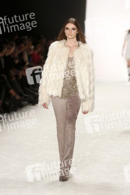 Riani Fashion Show, Berlin Fashion Week Autumn/Winter 2015