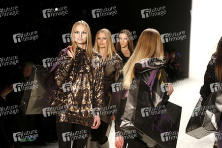 Riani Fashion Show, Berlin Fashion Week Autumn/Winter 2015