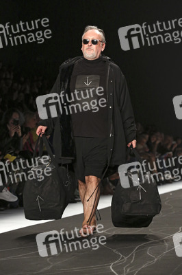 Esther Perbandt Fashion Show, Berlin Fashion Week Autumn/Winter 2015
