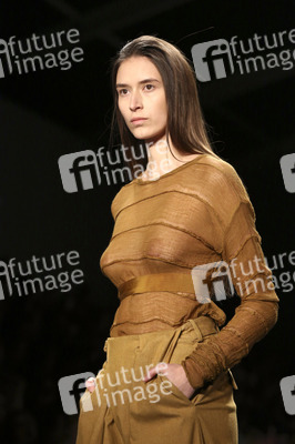 Esther Perbandt Fashion Show, Berlin Fashion Week Autumn/Winter 2015