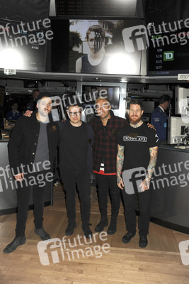 Fall Out Boy Ring läuten die NYSE Schlussglockell, New York
