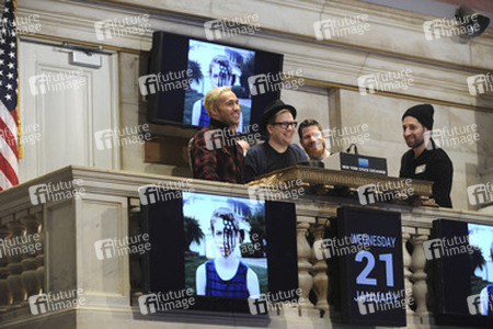 Fall Out Boy Ring läuten die NYSE Schlussglockell, New York