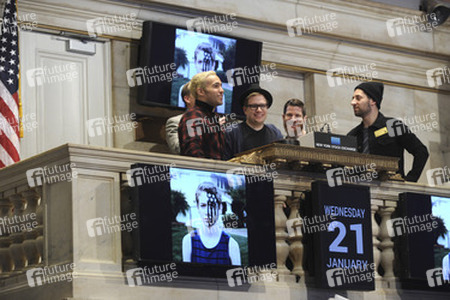Fall Out Boy Ring läuten die NYSE Schlussglockell, New York