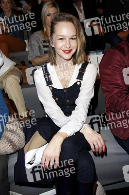Isabell De Hillerin Fashion Show, Berlin Fashion Week Autumn/Winter 2015