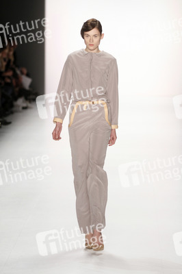 Marina Hoermanseder Fashion Show, Berlin Fashion Week Autumn/Winter 2015