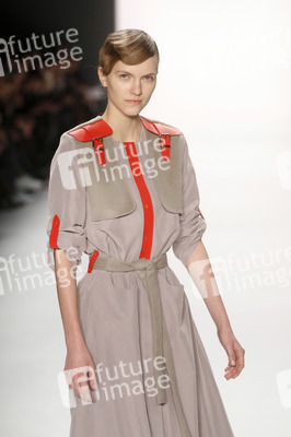 Marina Hoermanseder Fashion Show, Berlin Fashion Week Autumn/Winter 2015