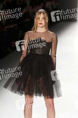 Irene Luft Fashion Show, Berlin Fashion Week Autumn/Winter 2015