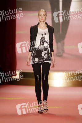 Shop The Runway Presented by Fashion ID, Berlin Fashion Week Autumn/Winter 2015