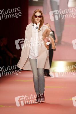 Shop The Runway Presented by Fashion ID, Berlin Fashion Week Autumn/Winter 2015