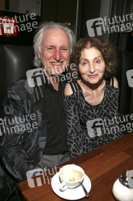 'Chuzpe, You Gotta Have Balls' Theaterpremiere, Hamburg