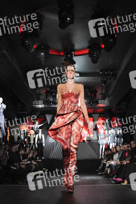 On Aura Tout Vu Fashion Show, Haute Couture Fashion Week Paris